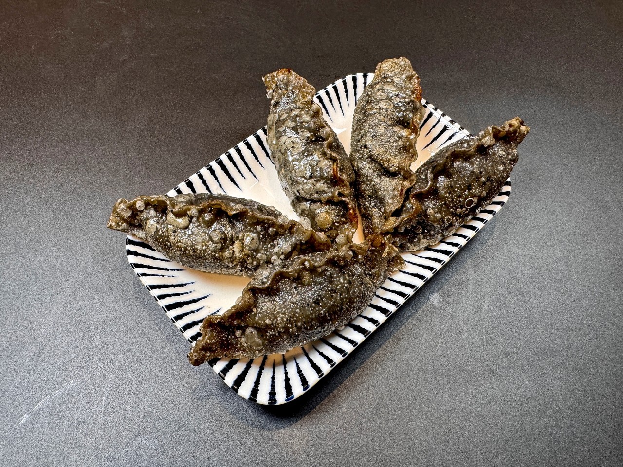 난축맛돈 흑돼지 튀김만두